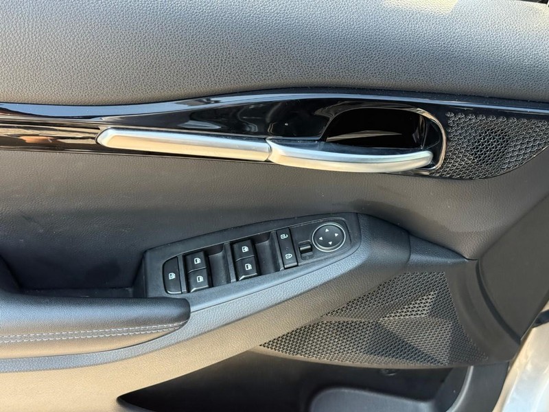 Kia Seltos Vehicle Image 19