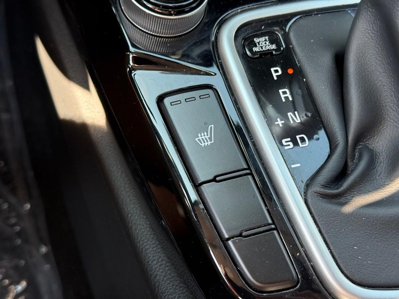 Kia Seltos Vehicle Image 25