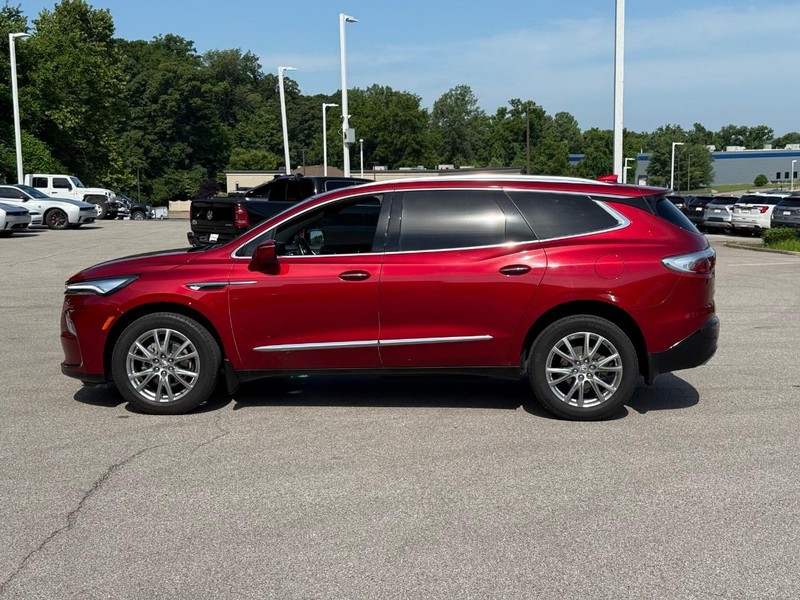 Buick Enclave Vehicle Image 03