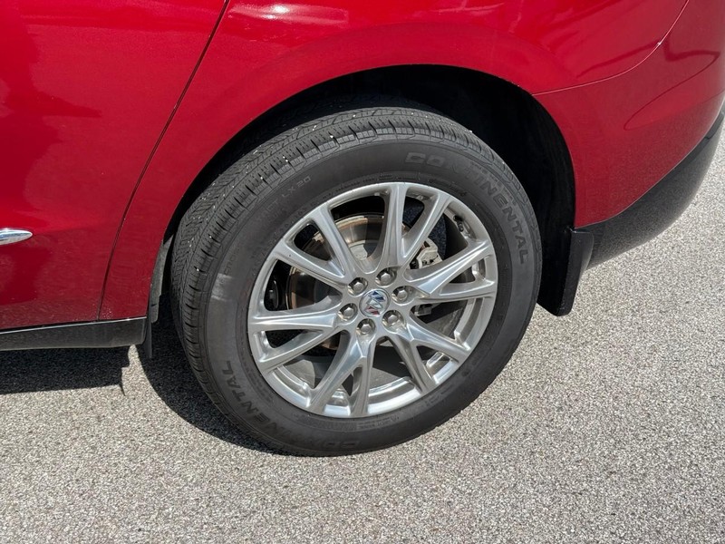 Buick Enclave Vehicle Image 05