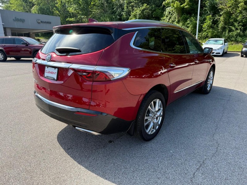 Buick Enclave Vehicle Image 09