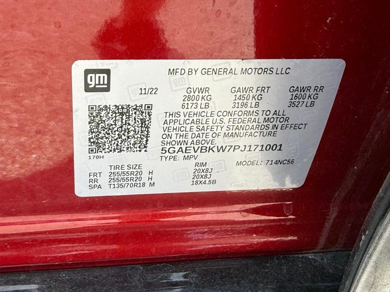 Buick Enclave Vehicle Image 28
