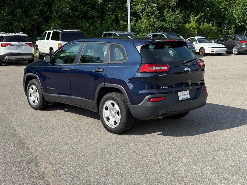Jeep Cherokee Vehicle Image 04