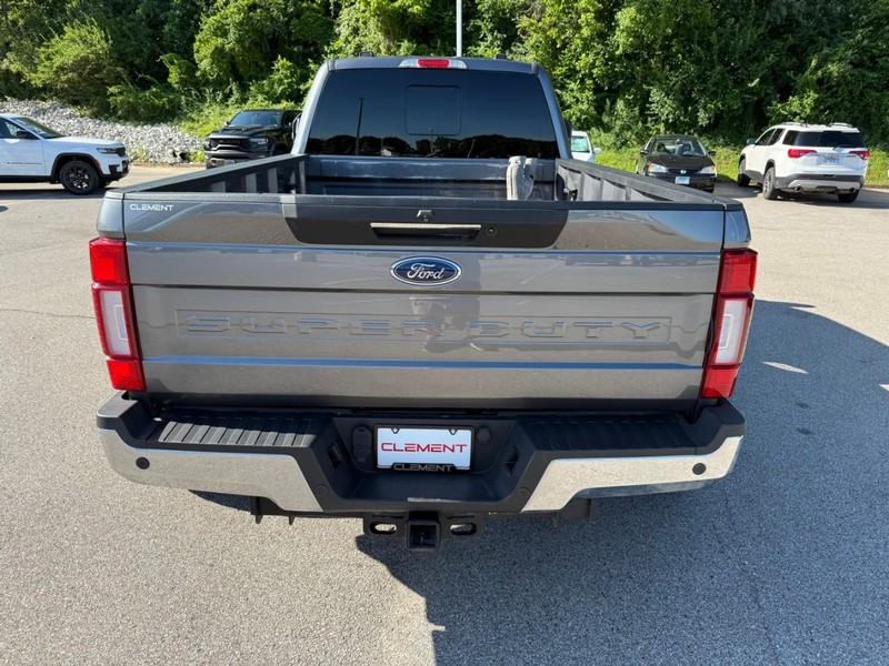 Ford Super Duty F-350 DRW Vehicle Image 07