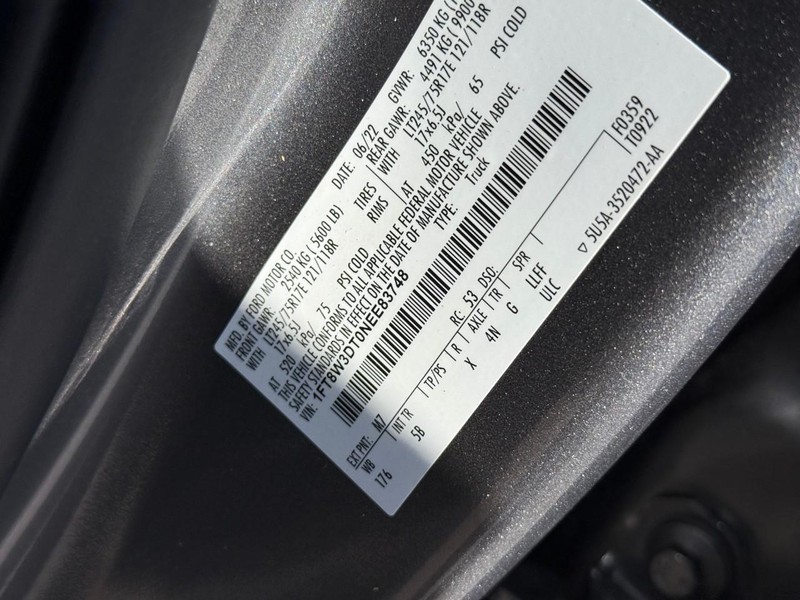 Ford Super Duty F-350 DRW Vehicle Image 26