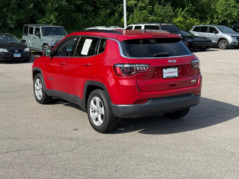 Jeep Compass Vehicle Image 04