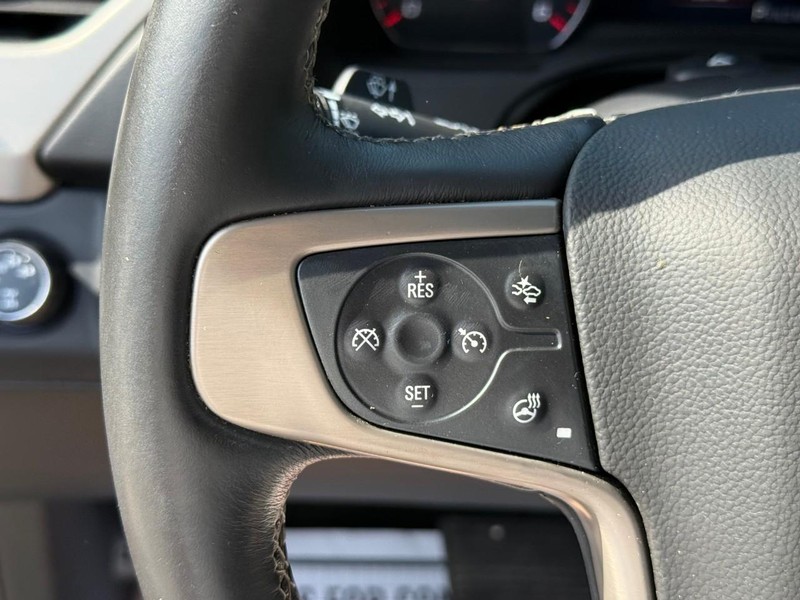 GMC Yukon Vehicle Image 26