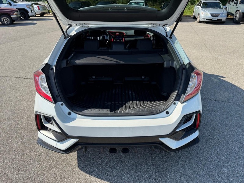 Honda Civic Hatchback Vehicle Image 08