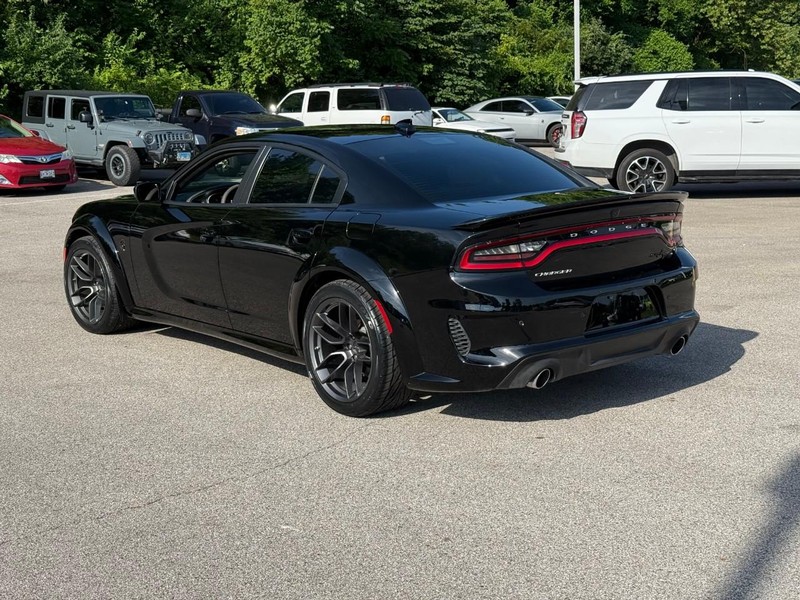 Dodge Charger Vehicle Image 04