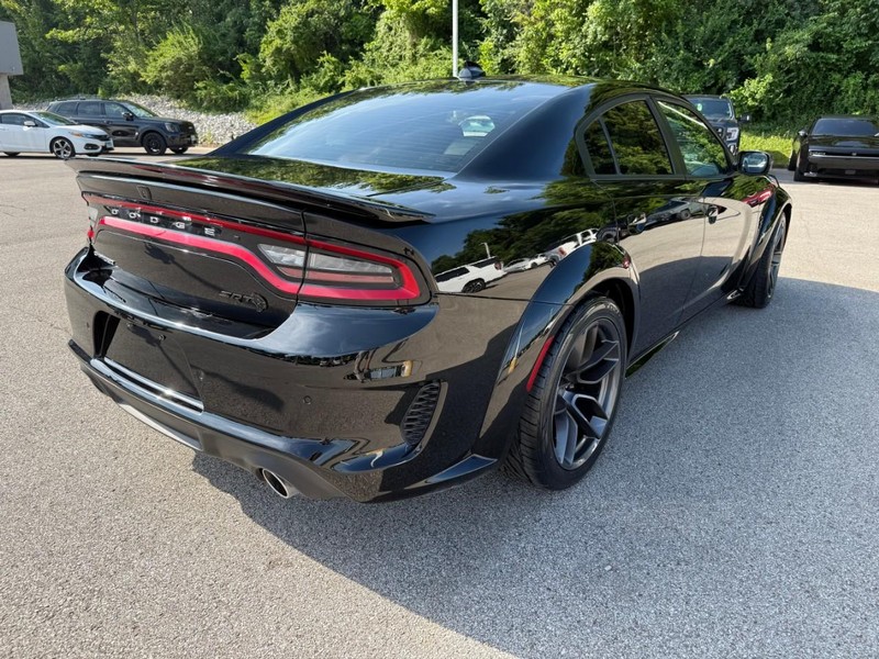 Dodge Charger Vehicle Image 09