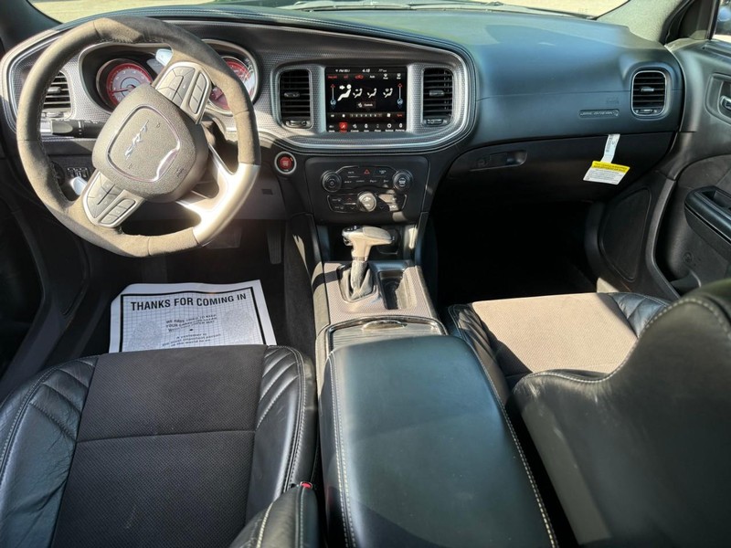 Dodge Charger Vehicle Image 14