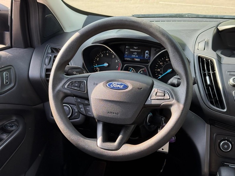 Ford Escape Vehicle Image 15