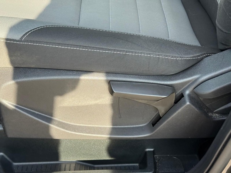 Ford Escape Vehicle Image 22