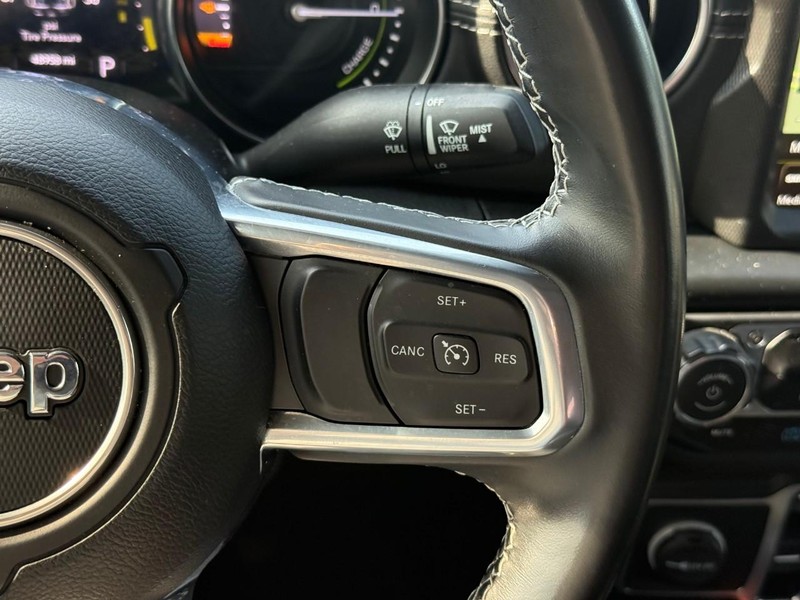 Jeep Wrangler 4xe Vehicle Image 21