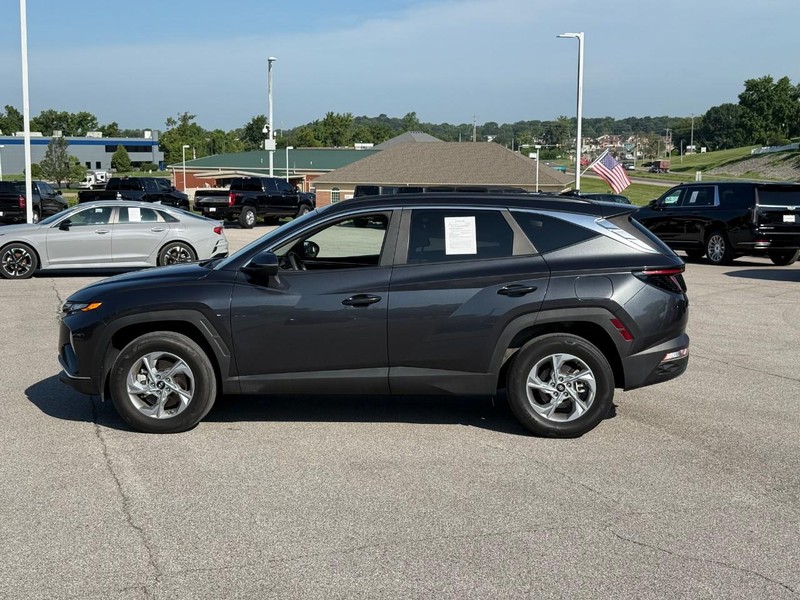 Hyundai Tucson Vehicle Image 03