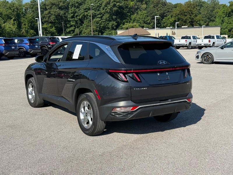 Hyundai Tucson Vehicle Image 04