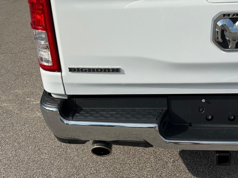 Ram 1500 Vehicle Image 09