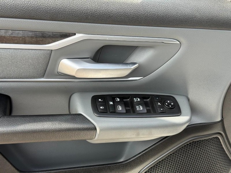 Ram 1500 Vehicle Image 19