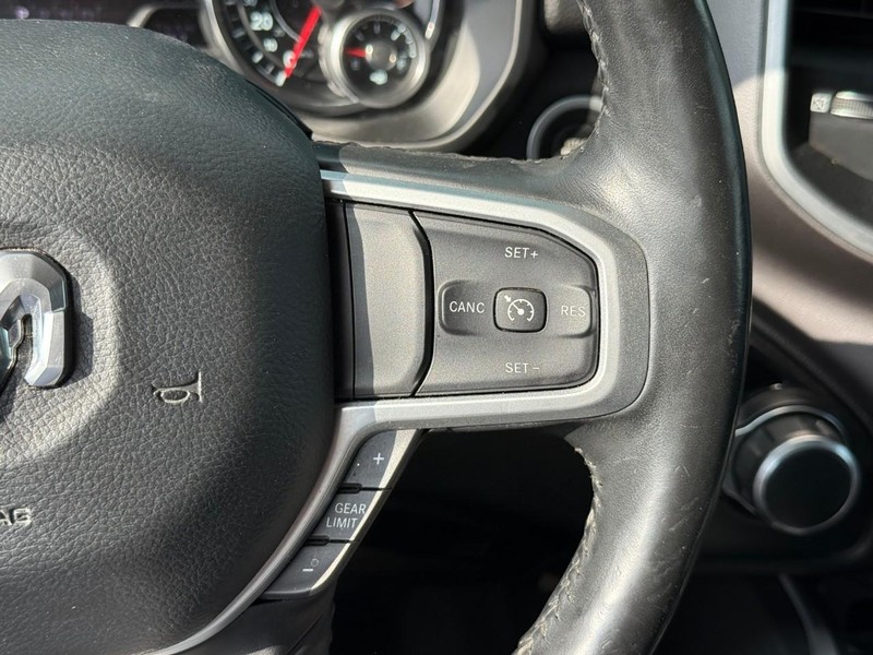 Ram 1500 Vehicle Image 23