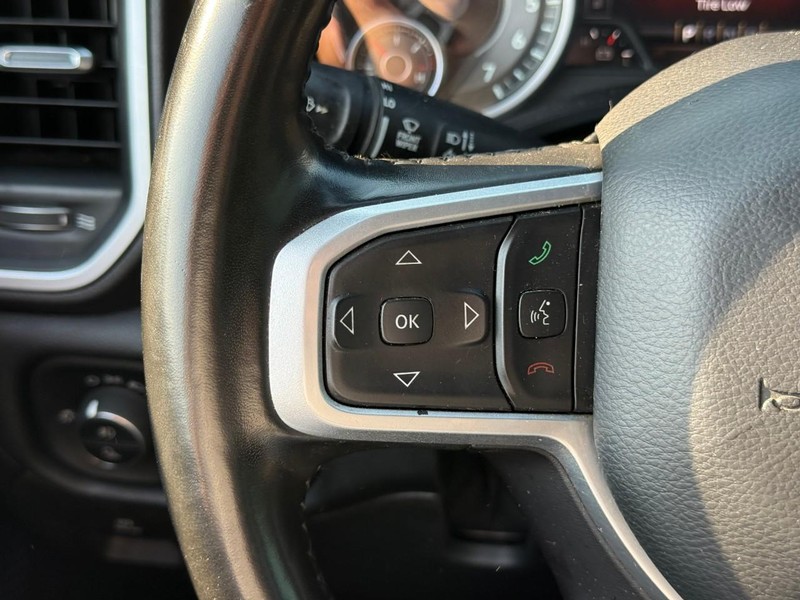 Ram 1500 Vehicle Image 21