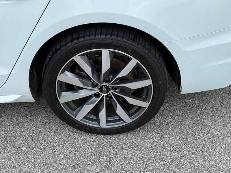 Audi A4 Sedan Vehicle Image 05