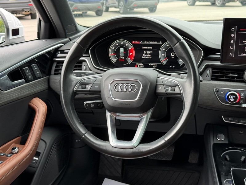 Audi A4 Sedan Vehicle Image 15