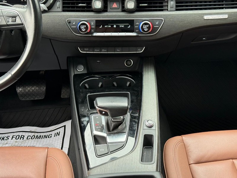 Audi A4 Sedan Vehicle Image 18