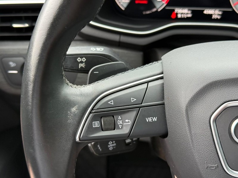 Audi A4 Sedan Vehicle Image 23