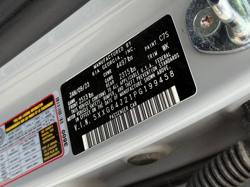 Kia K5 Vehicle Image 27