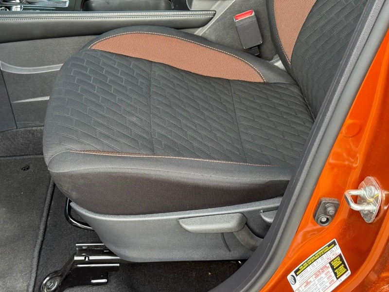 Nissan Kicks Vehicle Image 21