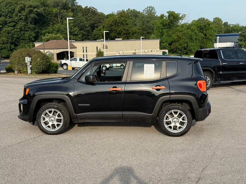 Jeep Renegade Vehicle Image 03