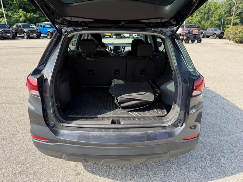 Chevrolet Equinox Vehicle Image 07