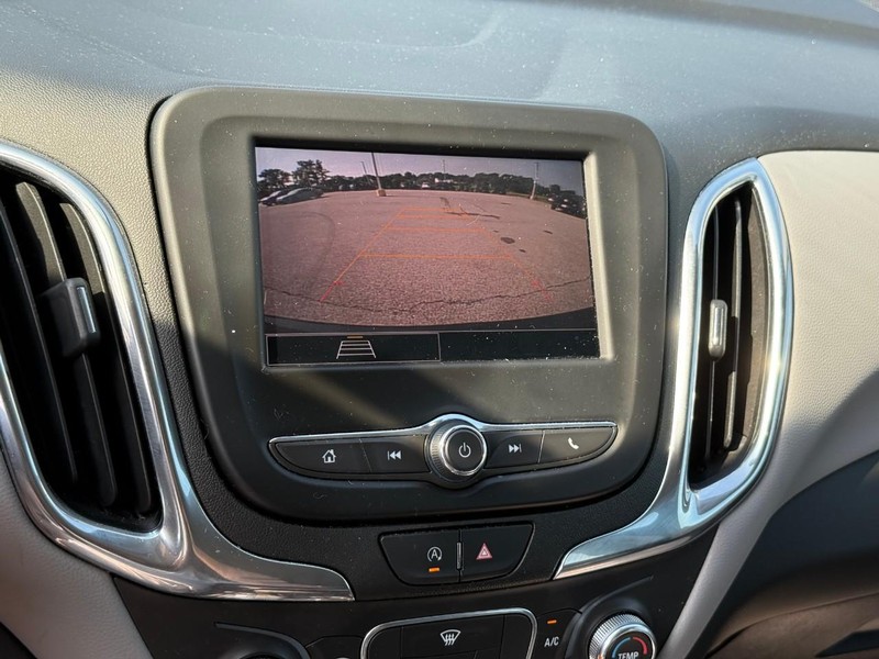 Chevrolet Equinox Vehicle Image 25
