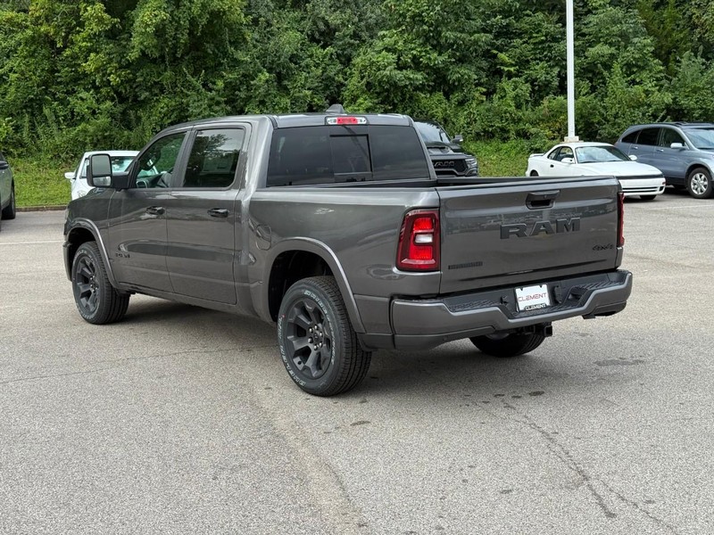 Ram 1500 Vehicle Image 04