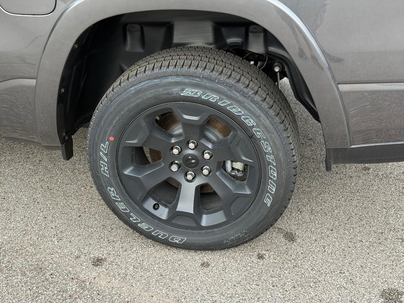 Ram 1500 Vehicle Image 05