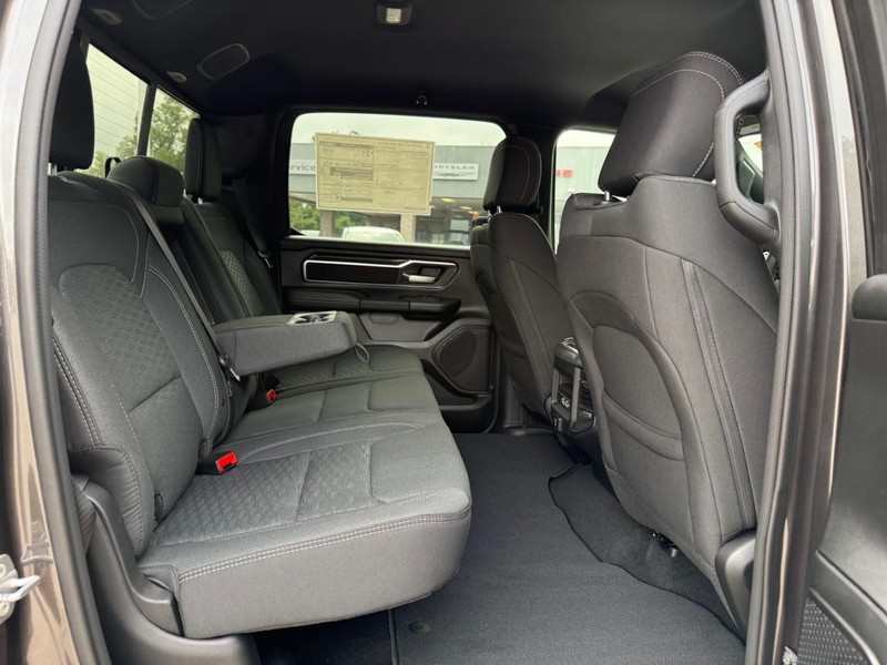 Ram 1500 Vehicle Image 07