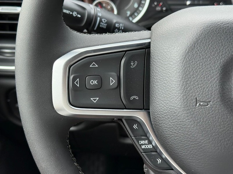 Ram 1500 Vehicle Image 16