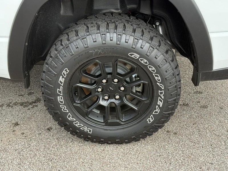 Ram 1500 Vehicle Image 05