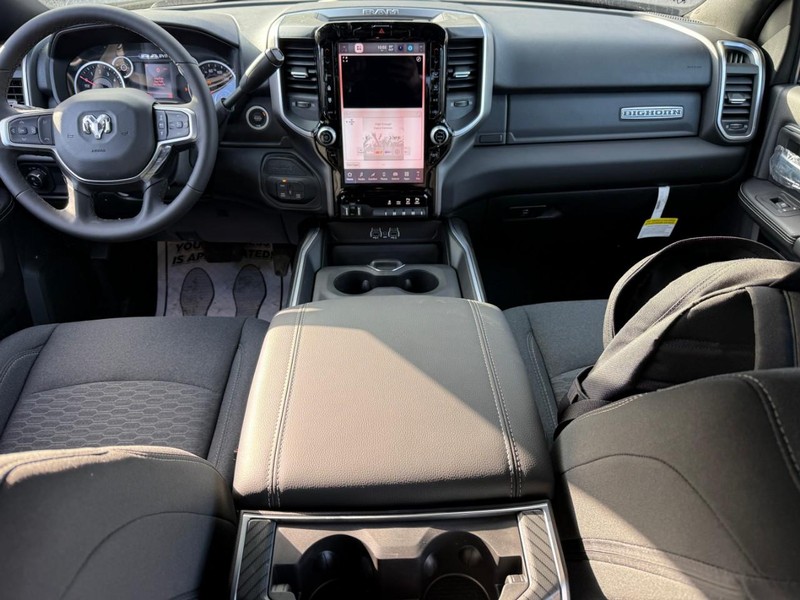 Ram 2500 Vehicle Image 09