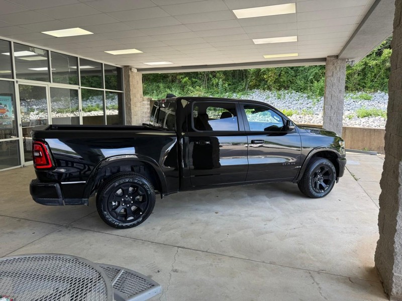 Ram 1500 Vehicle Image 03