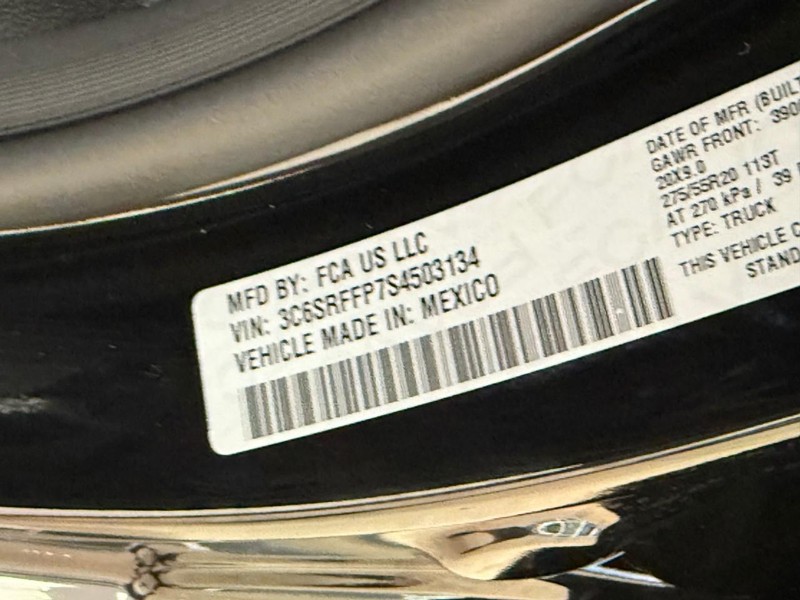 Ram 1500 Vehicle Image 18