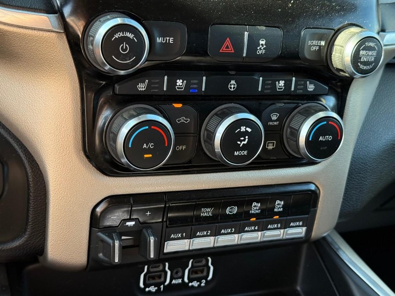 Ram 2500 Vehicle Image 25