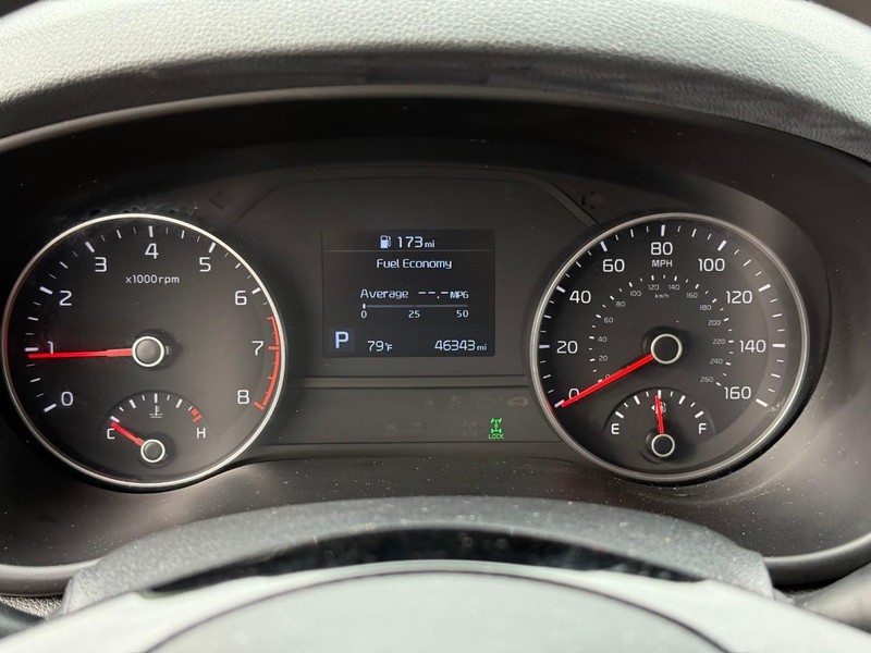 Kia Sportage Vehicle Image 26