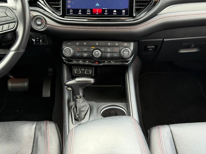 Dodge Durango Vehicle Image 19