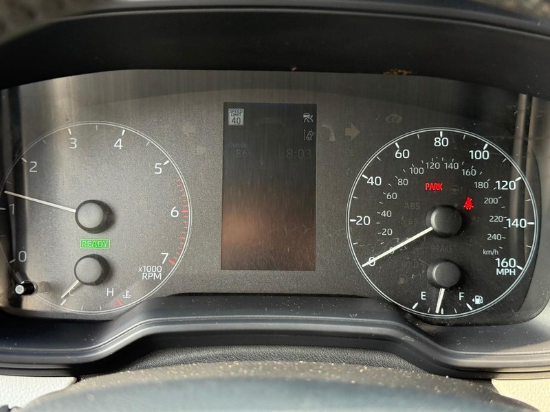 Toyota Corolla Hybrid Vehicle Image 23