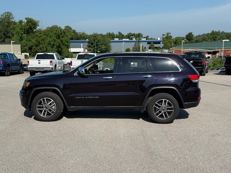 Jeep Grand Cherokee Vehicle Image 03