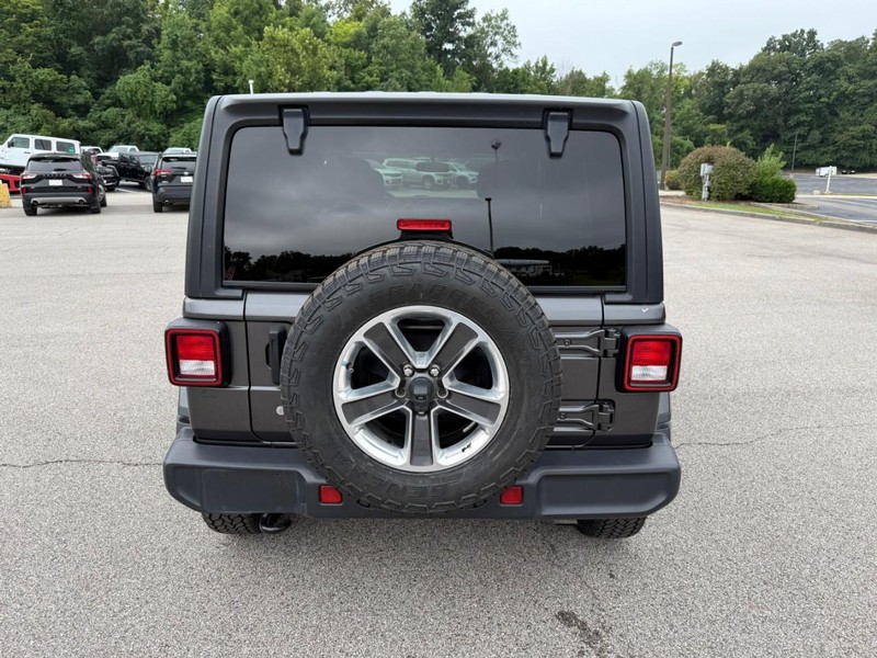 Jeep Wrangler Unlimited Vehicle Image 08
