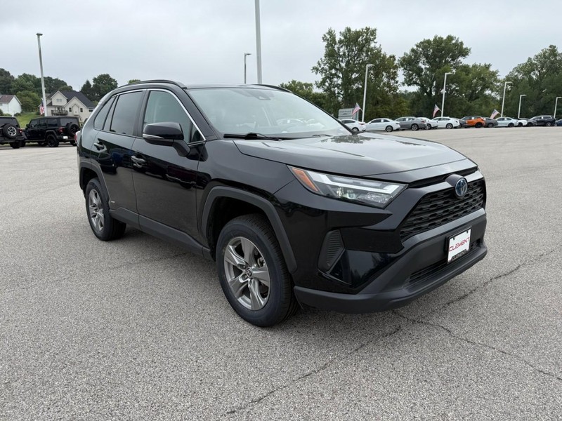 Toyota RAV4 Hybrid Vehicle Image 12