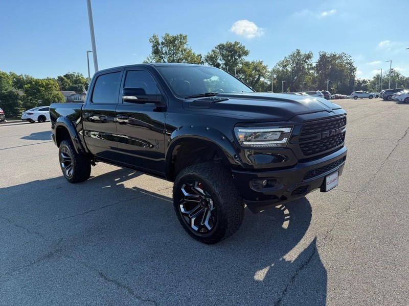 Ram 1500 Vehicle Image 12