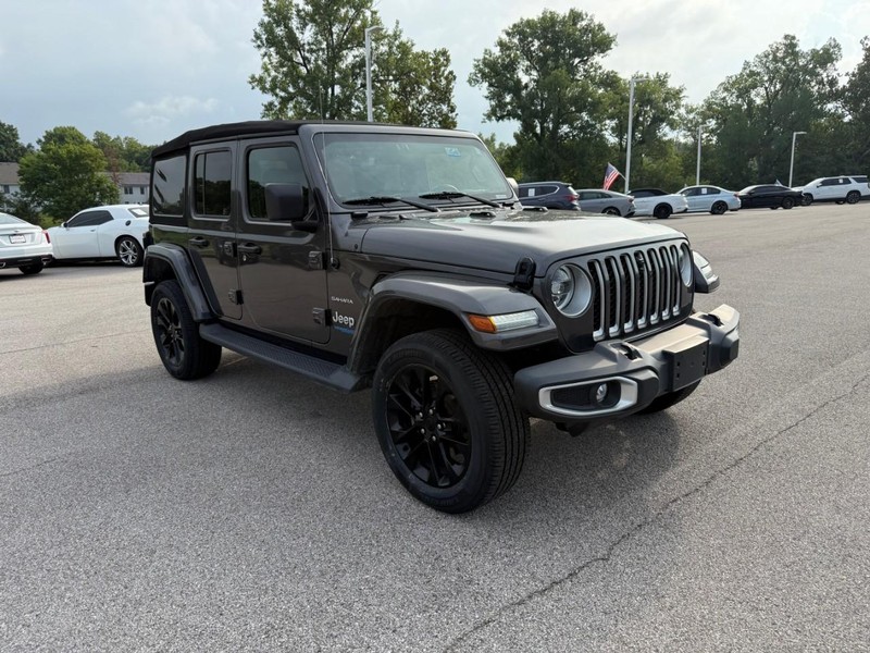 Jeep Wrangler 4xe Vehicle Image 12